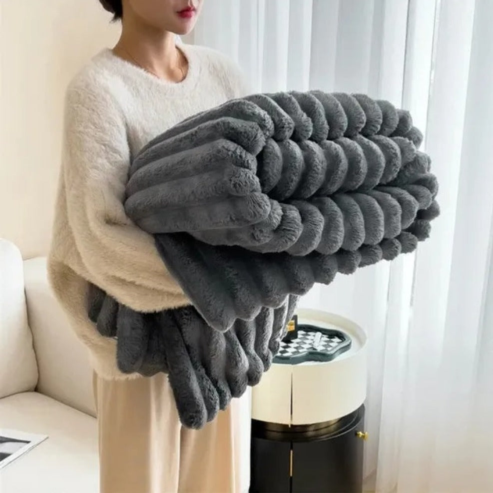 Cozy Haven Throw – Luxurious Soft Blanket for Everyday Relaxation