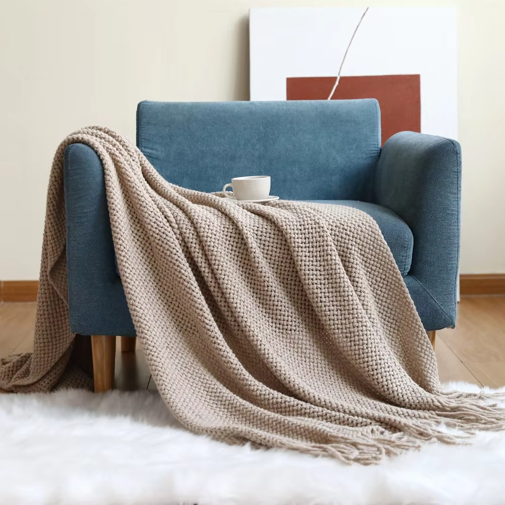 Cozy Knit Blanket for Sofa and Bed - Soft Acrylic Comfort