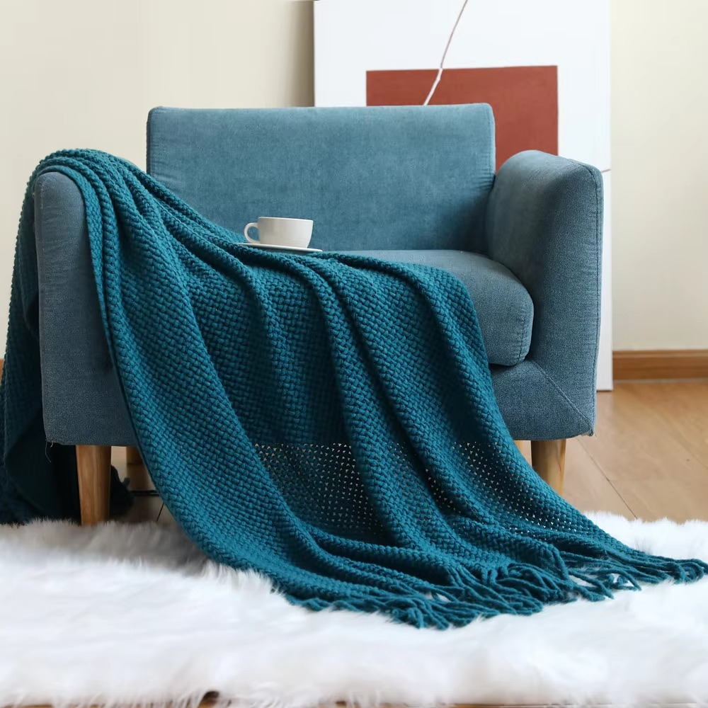 Cozy Knit Blanket for Sofa and Bed - Soft Acrylic Comfort
