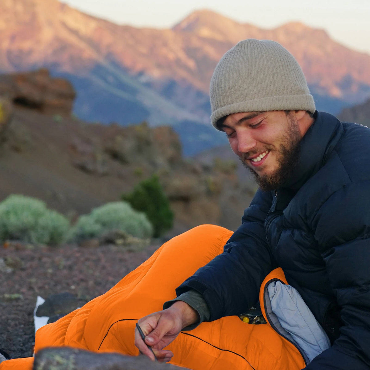 Comfortable Outdoor Sleeping Bag for Adults