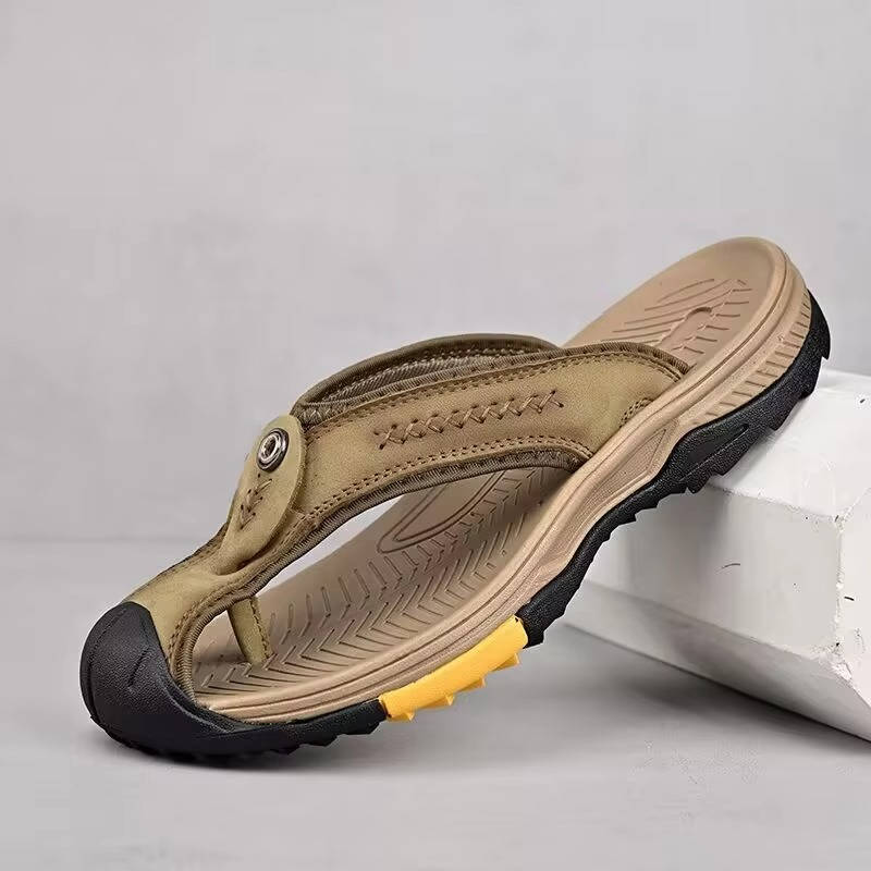Lightweight Water-Resistant Closed-Toe Sandals for Men