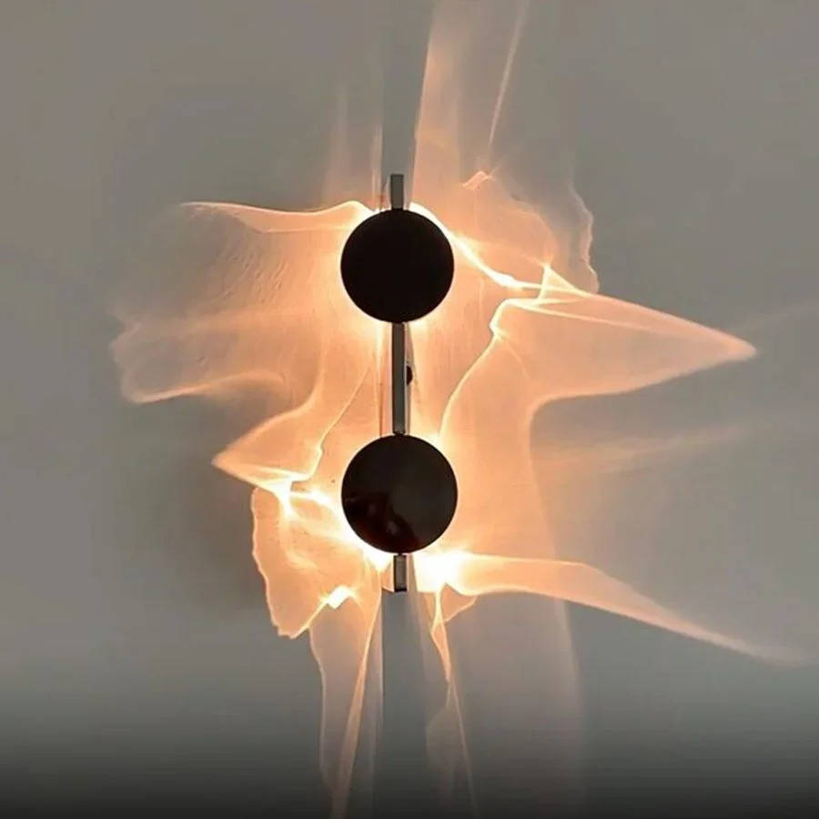 Sleek Modern Wall Light Fixture
