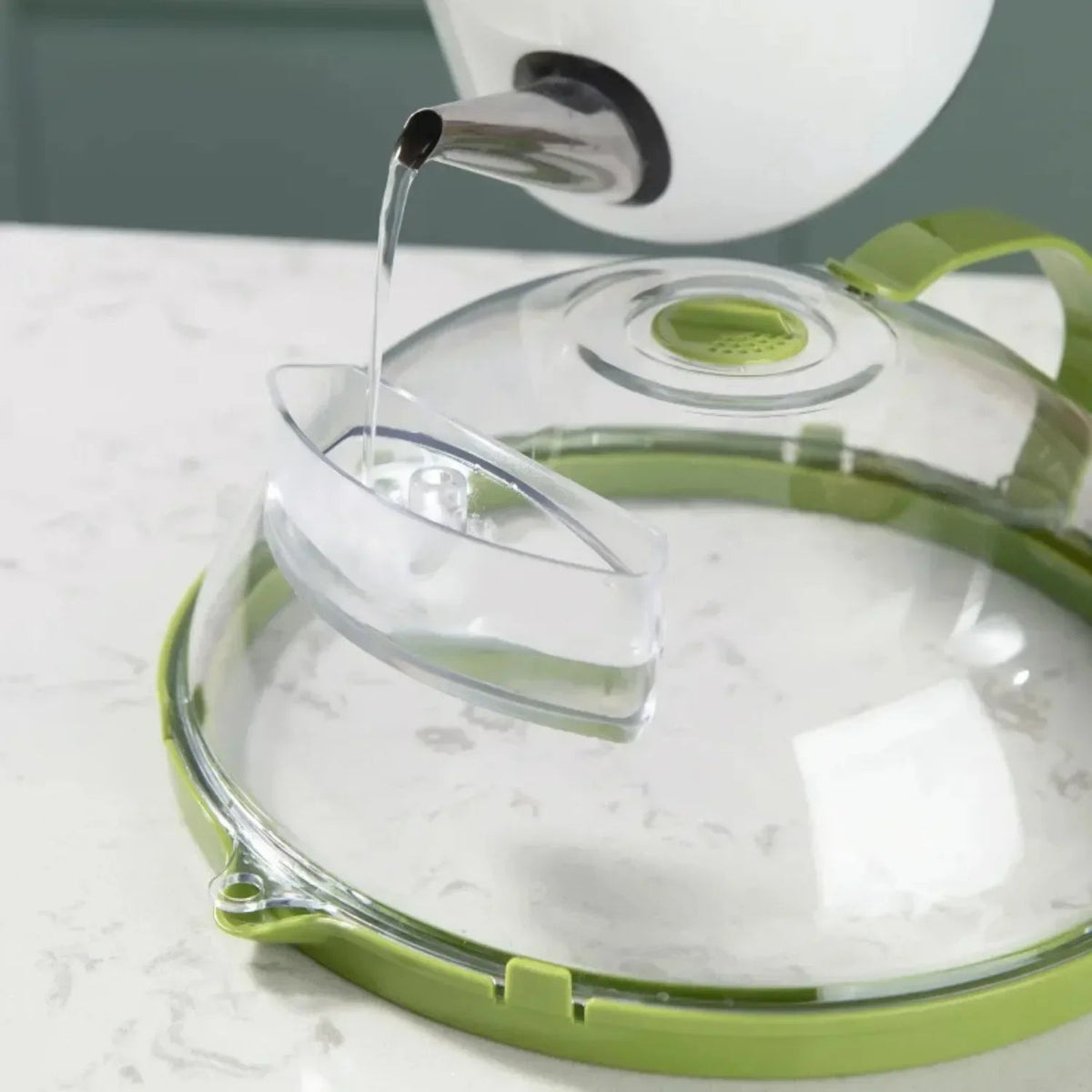 10-Inch Food Cover with Steam Feature for Microwave