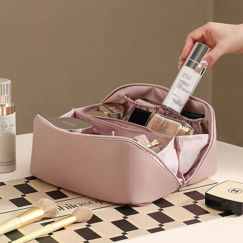 Chic Organizer Pouch for Beauty Essentials