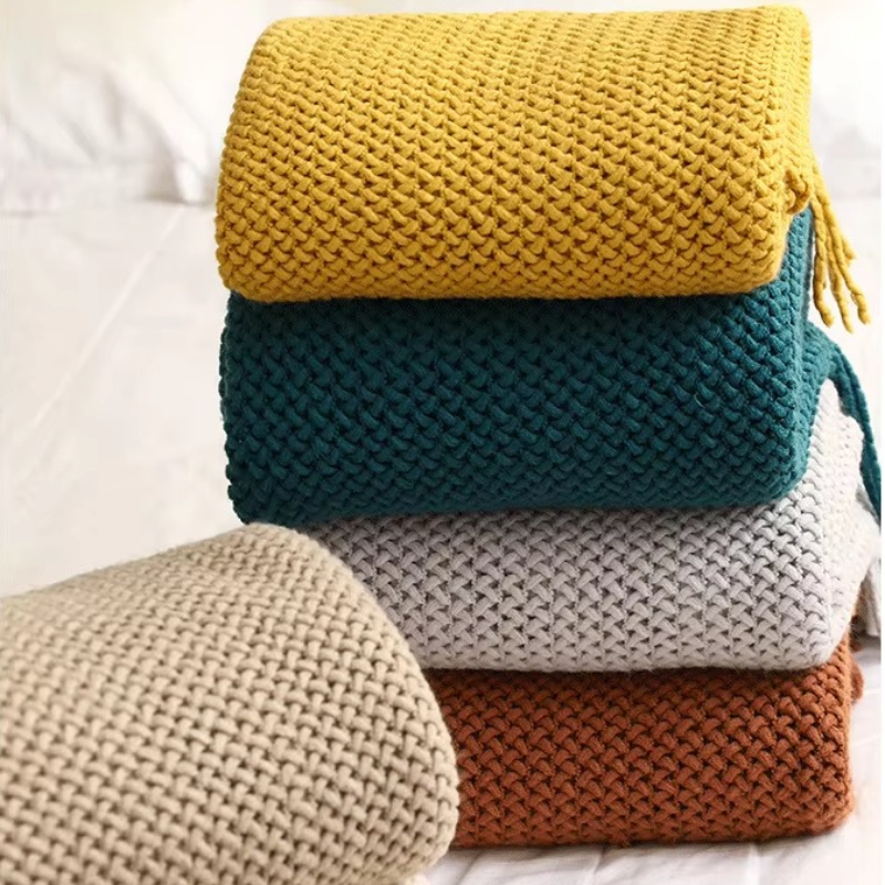 Cozy Knit Blanket for Sofa and Bed - Soft Acrylic Comfort