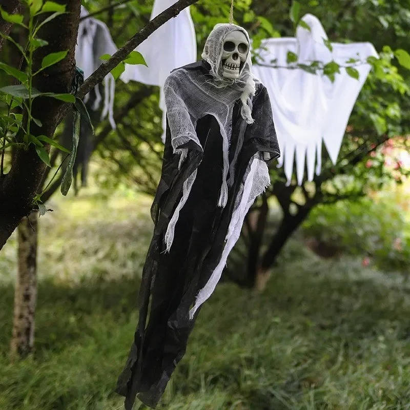 Chilling Hanging Specter Decorations with Skull Faces