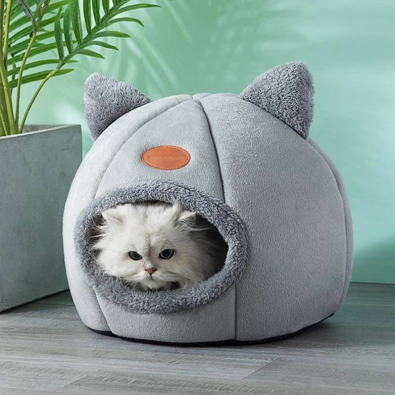 Feline Retreat: Cozy Hideaway for Cats