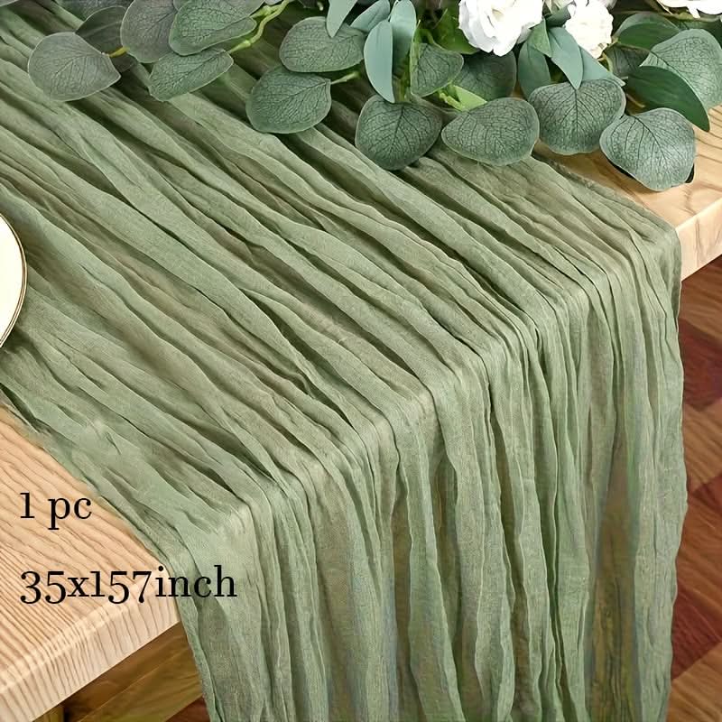 Textured Soft Table Cover for Stylish Celebrations