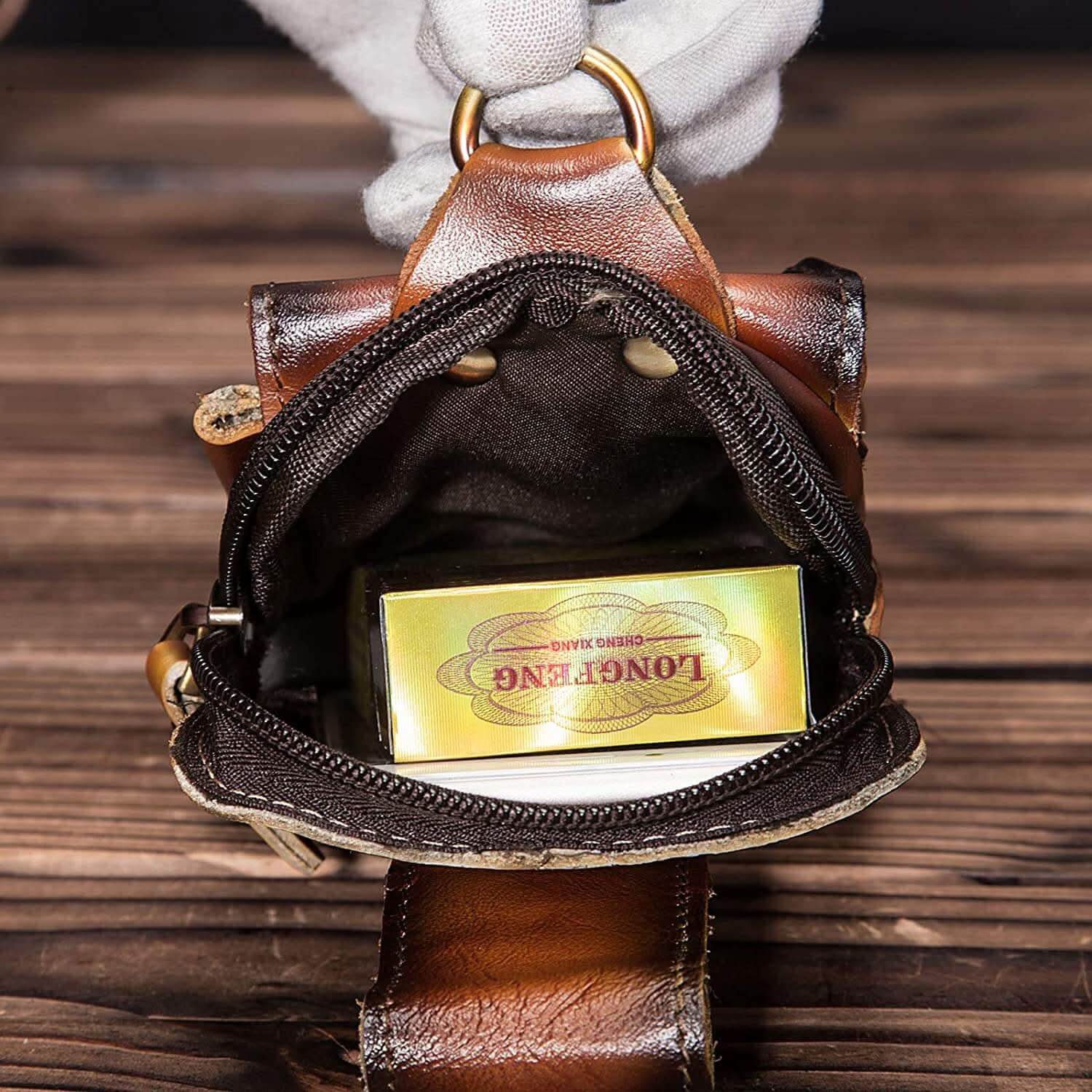 HeritageCraft – Premium Leather Travel Waist Bag
