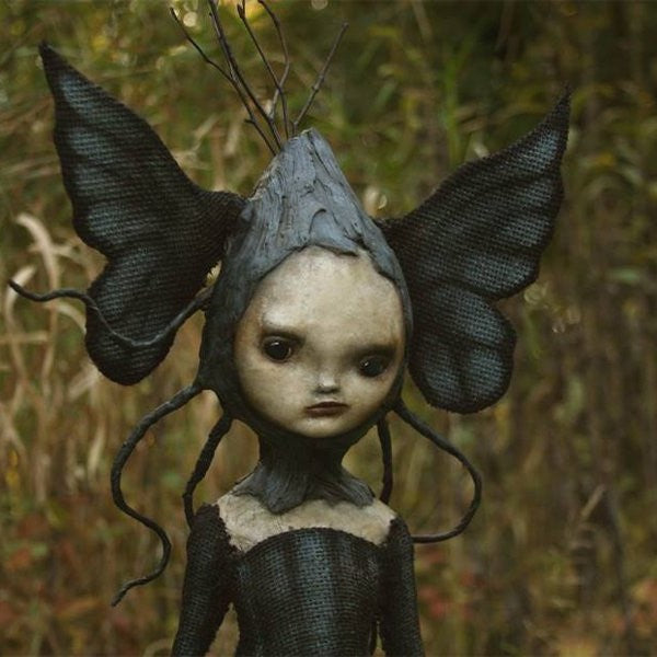 Mystical Guardians – Enigmatic Witch Figurines for Halloween