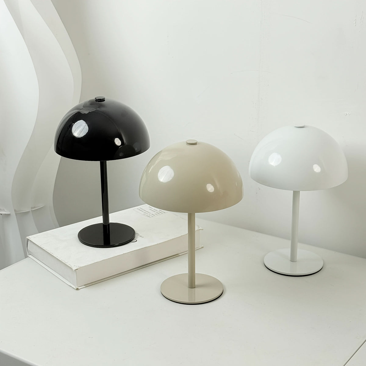 FlexiGlow – Rechargeable Touch-Control Desk Lamp