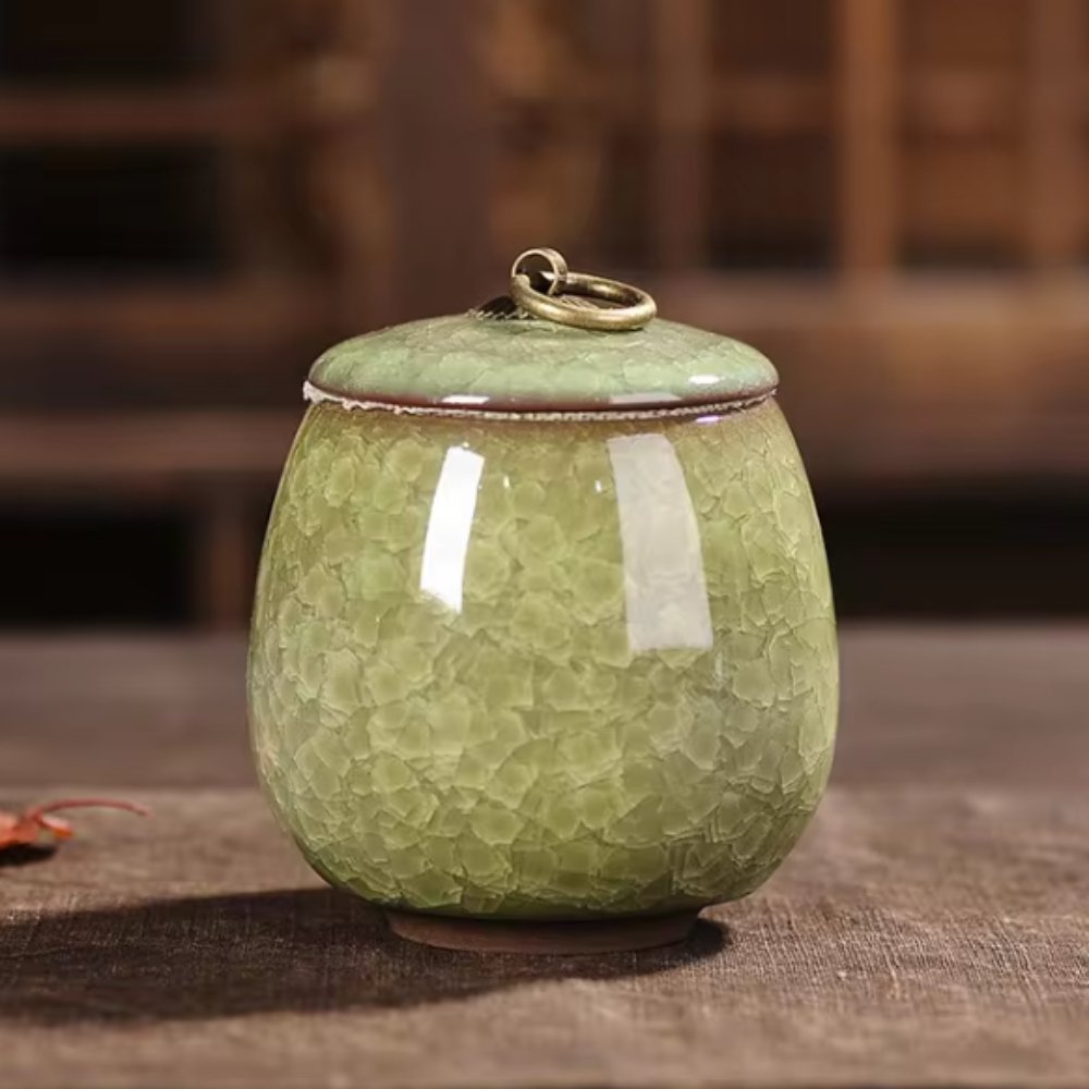Artisan Ceramic Pet Keepsake Urn – Heartfelt Tribute for Pets