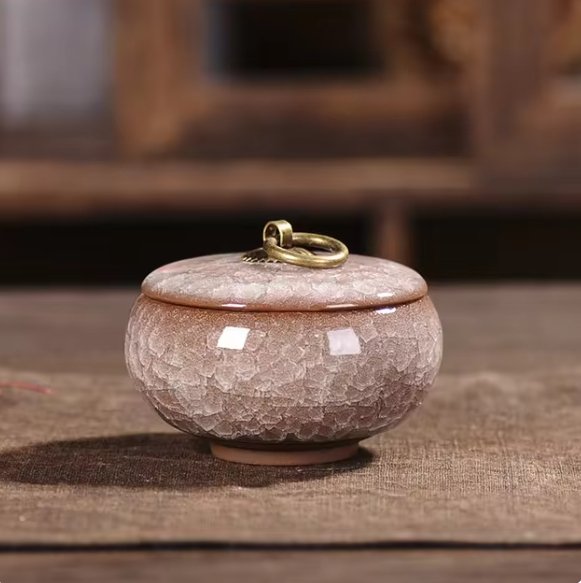 Artisan Ceramic Pet Keepsake Urn – Heartfelt Tribute for Pets