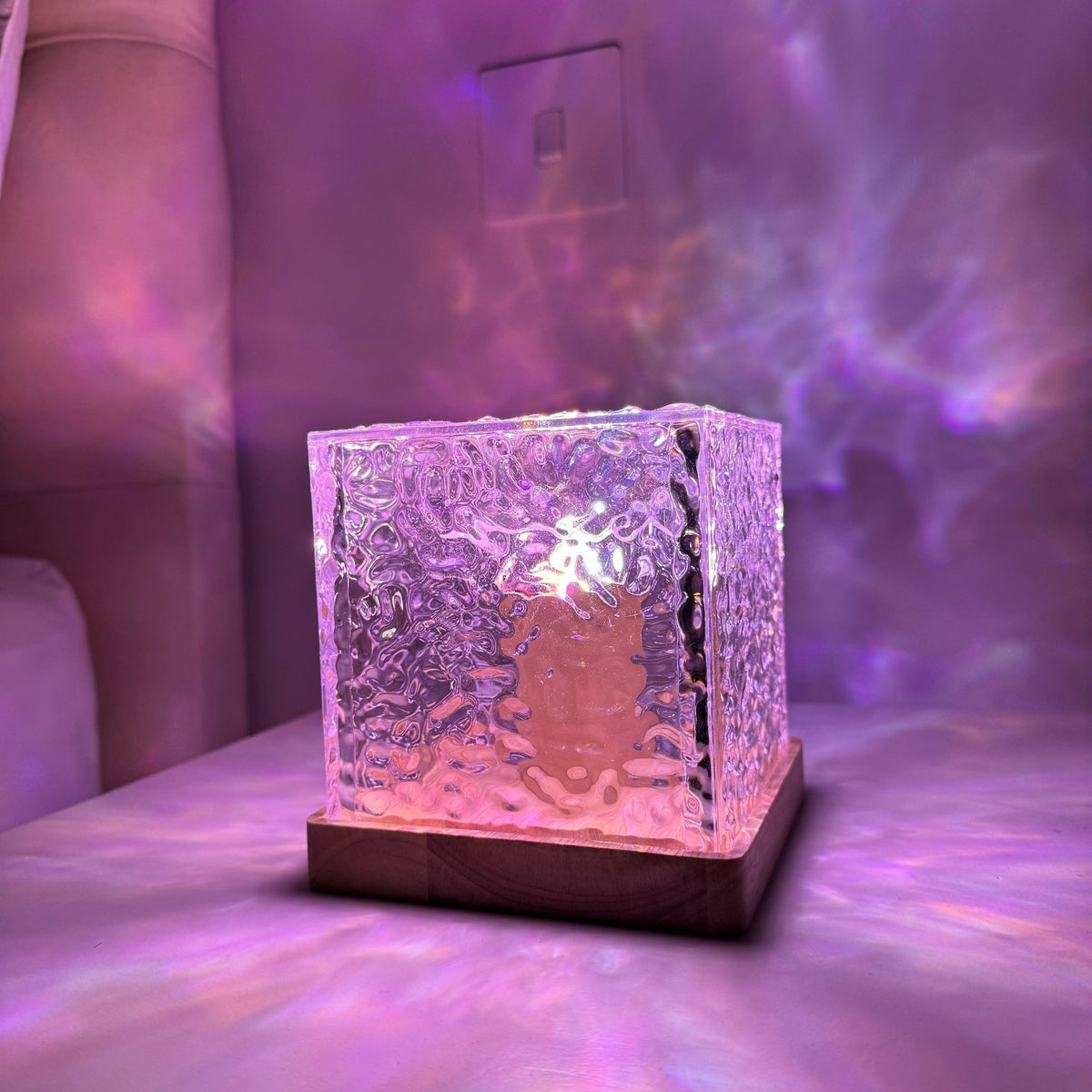 Prisma Lamp - Borealis Cube Design