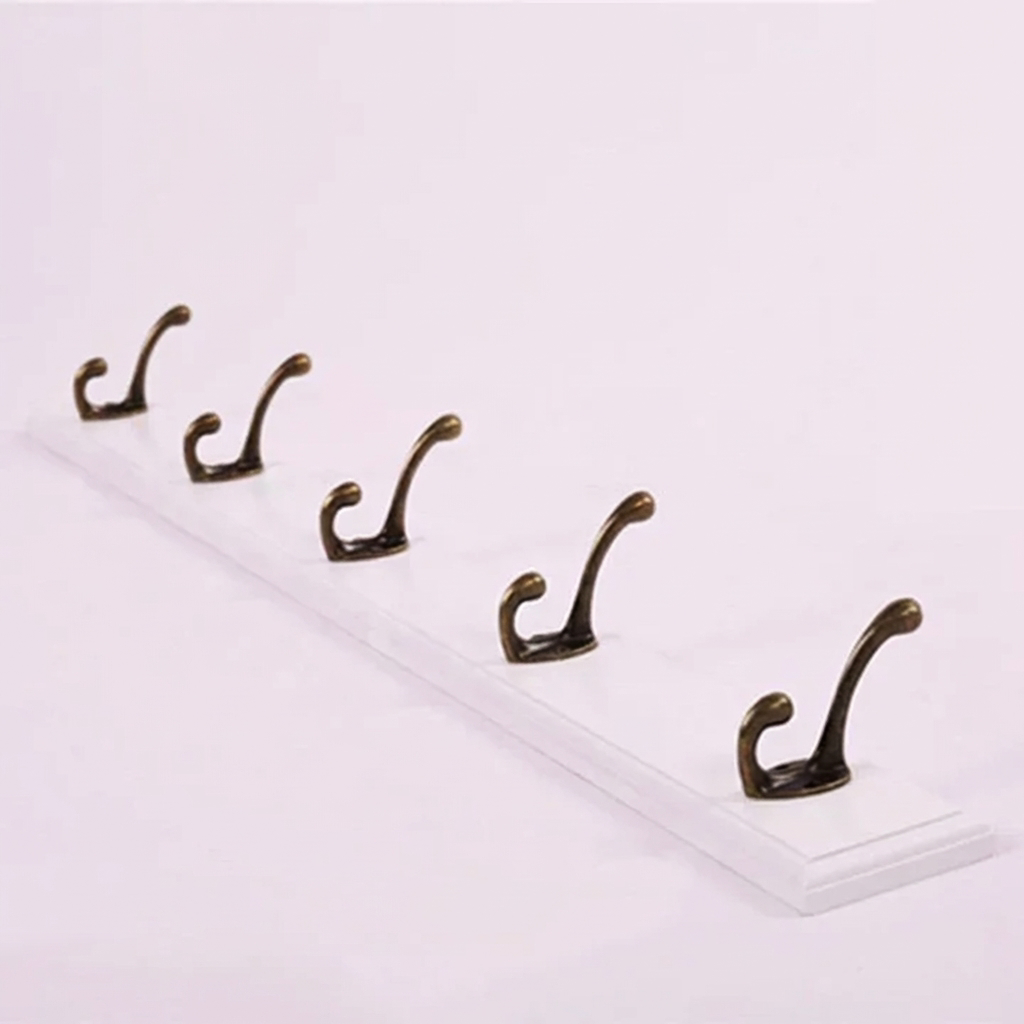 Stylish Wall-Mounted Coat Organizer with Multiple Hooks