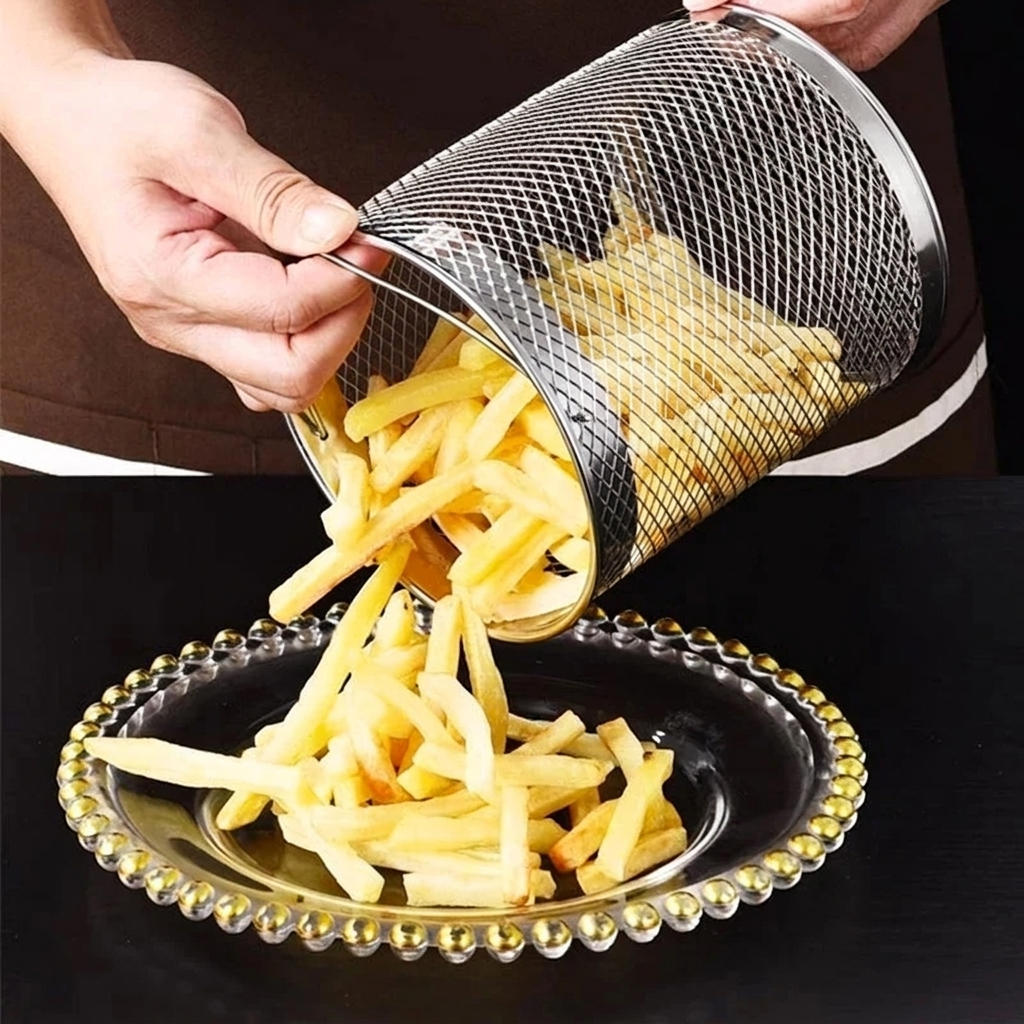 Versatile Deep Frying Pot with Strainer & Storage Features