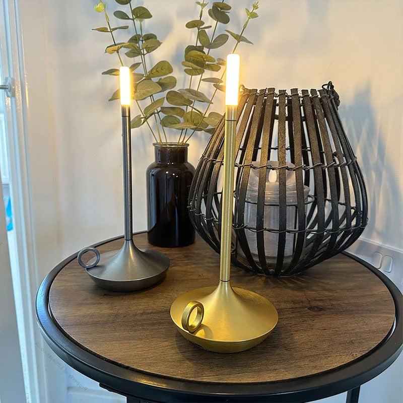 Elegant Wireless Candlelight Lantern