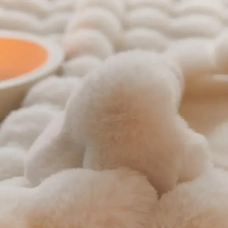 All-Season Comfort Blanket for Cozy Living