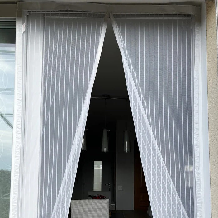 Insect-Blocking Magnetic Door Screen