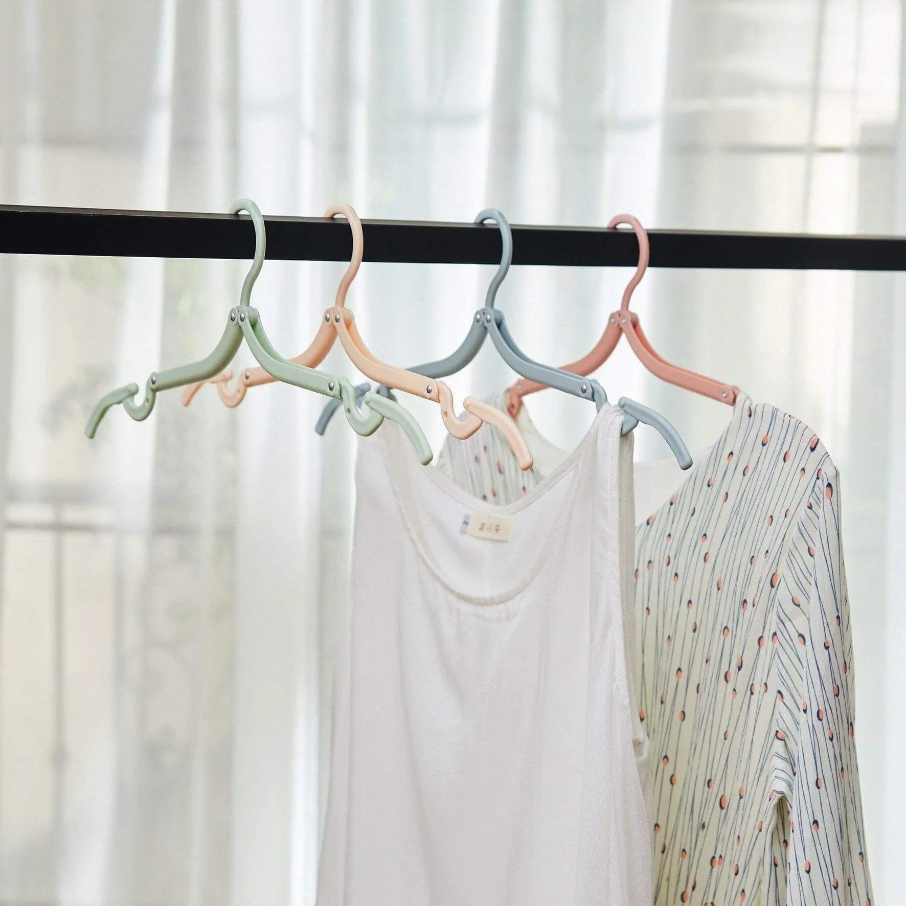 Compact Travel Clothes Organizer for Effortless Packing