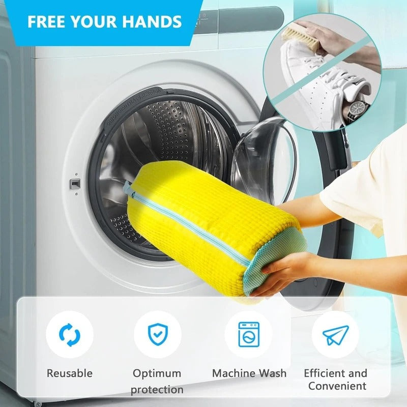 Effortless Footwear Cleaning Bag for Washing Machines