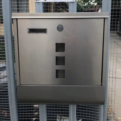 Sturdy Vertical Wall-Mounted Lockable Mailbox for Home