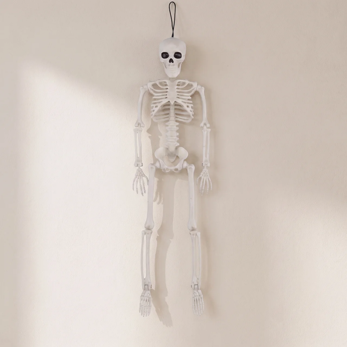 Flexible Halloween Skeleton Figure – Spooky Seasonal Decor