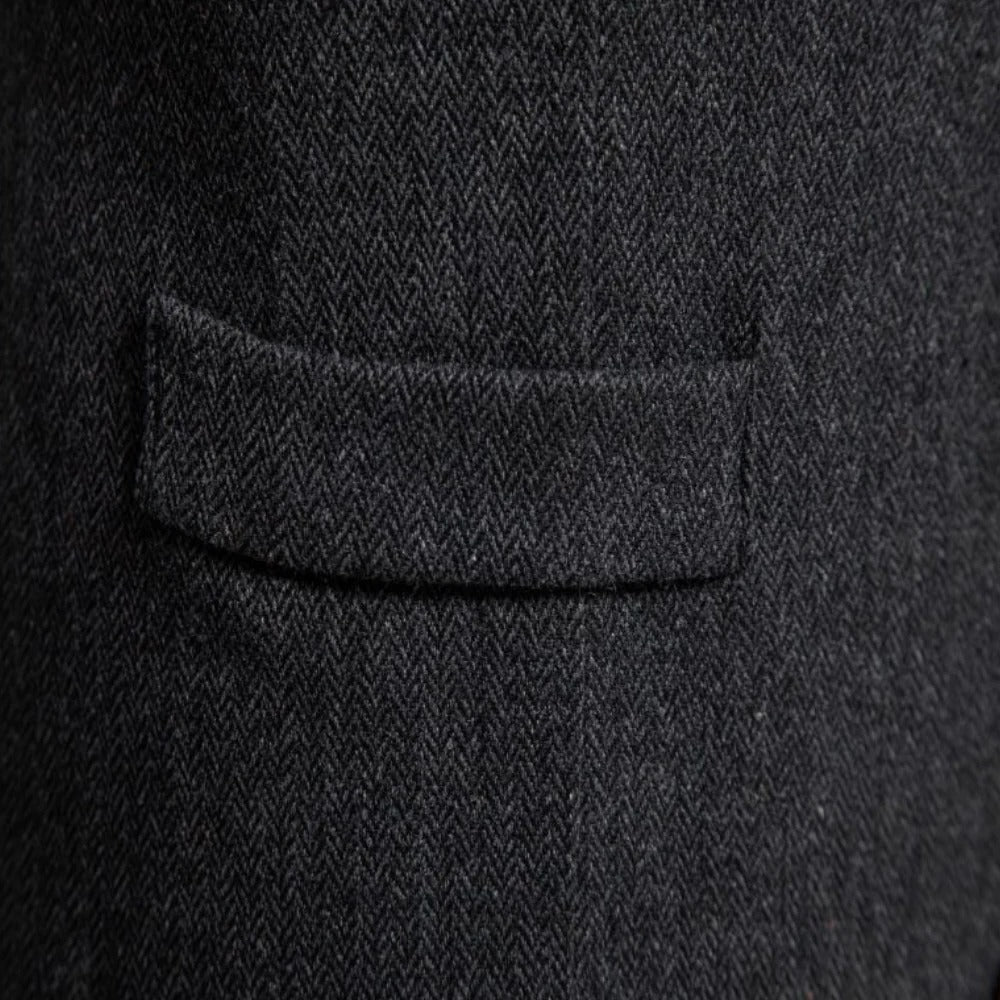 Chic Men's Layered Vest for Every Occasion