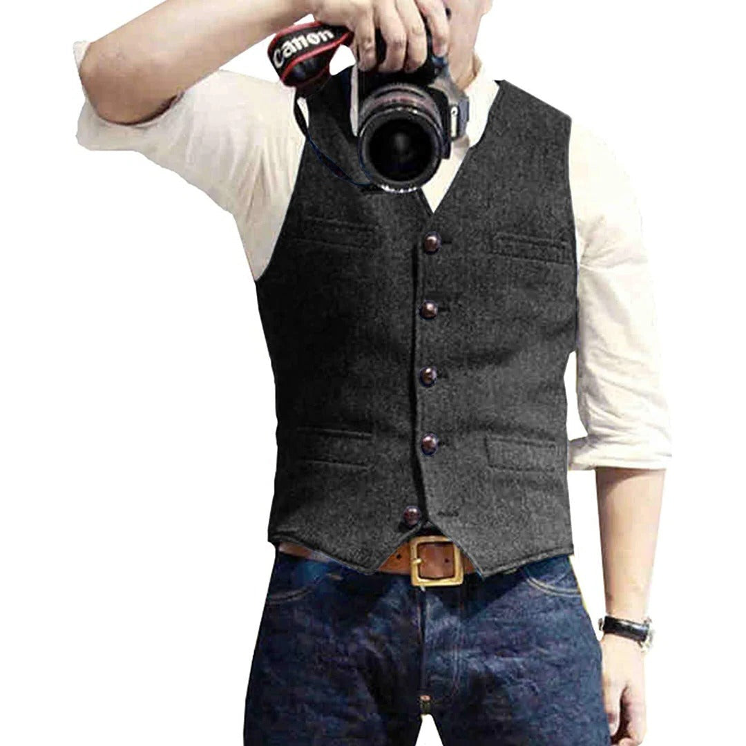 Chic Men's Layered Vest for Every Occasion