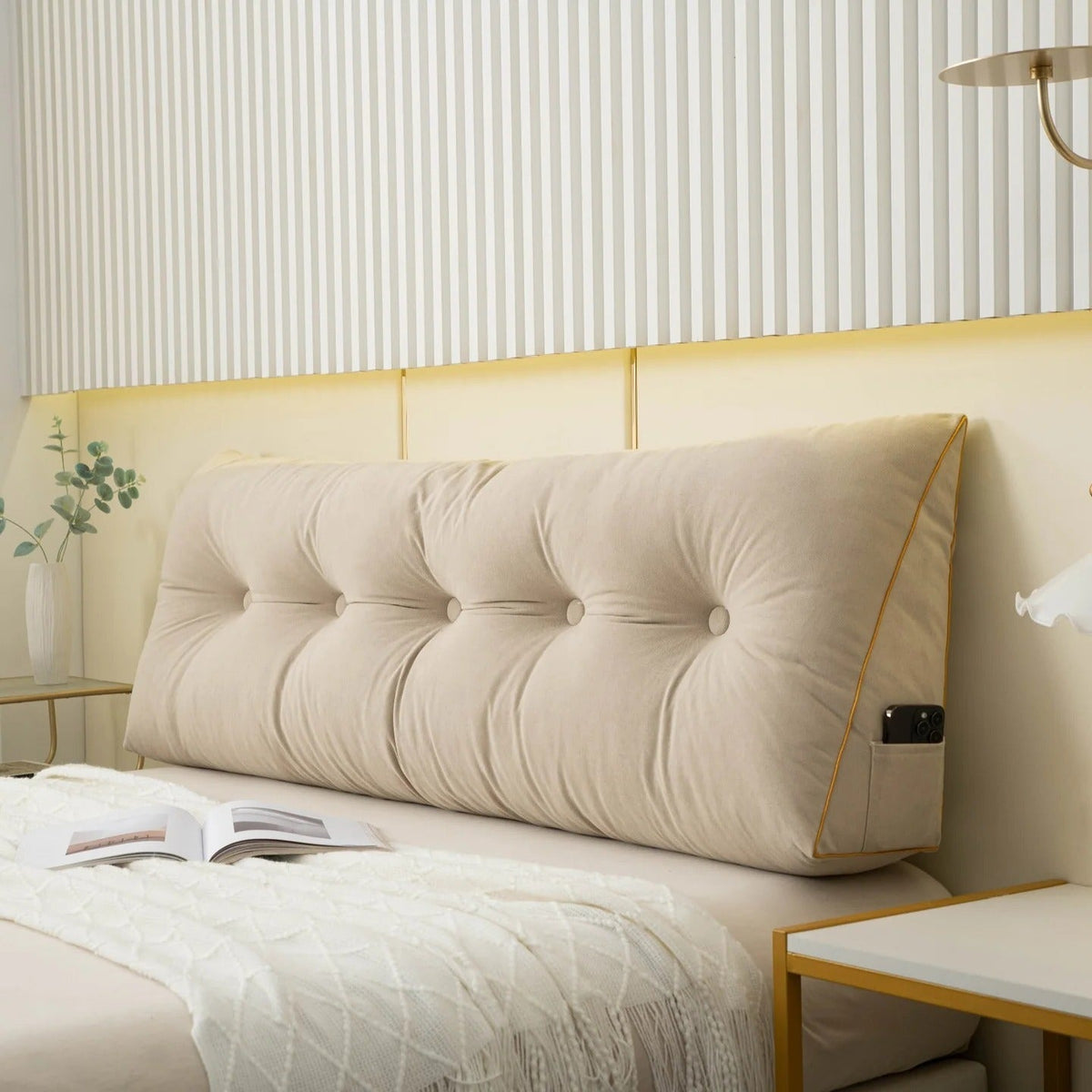 Elegant Supportive Wedge Cushion for Comfort