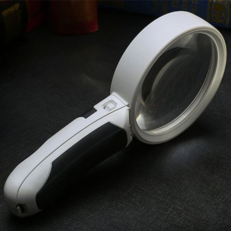 Illuminated Handheld Magnifier – Perfect for Reading Small Text