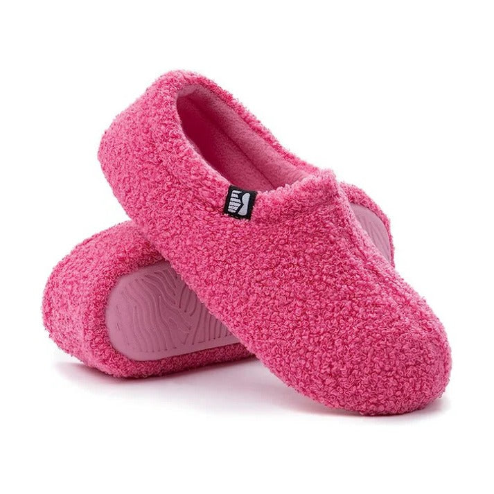 Cozy Closed-Back Fleece Slippers for Indoor Comfort
