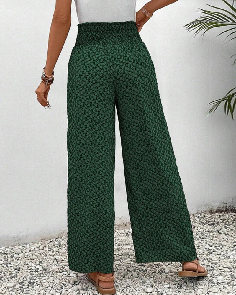 Chic Modern Trousers with Geometric Design