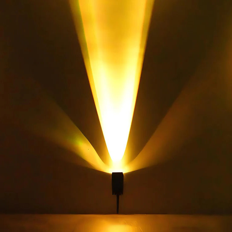 Solar-Powered Adjustable LED Spotlight for Outdoor Spaces
