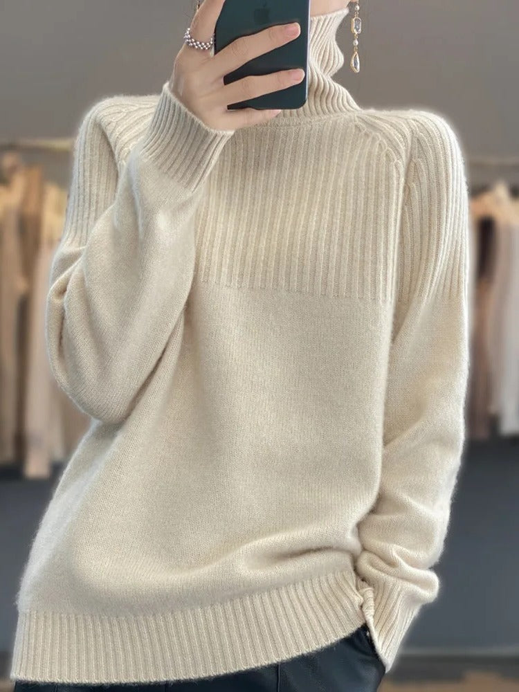 Luxurious Cashmere Turtleneck Sweater for Women