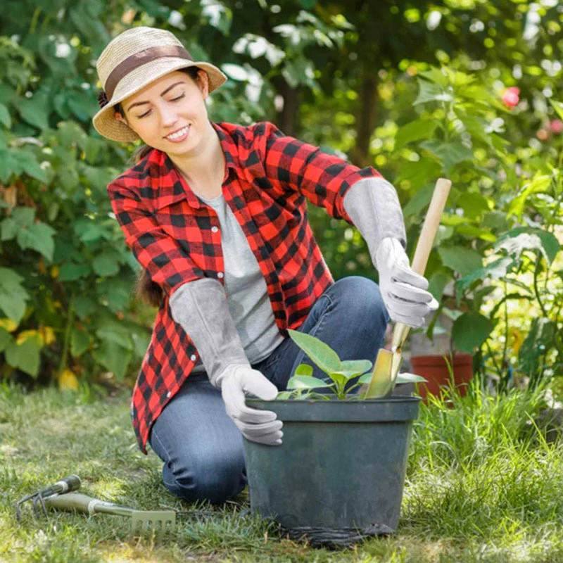 Essential Gardening Gloves for Ultimate Hand Comfort