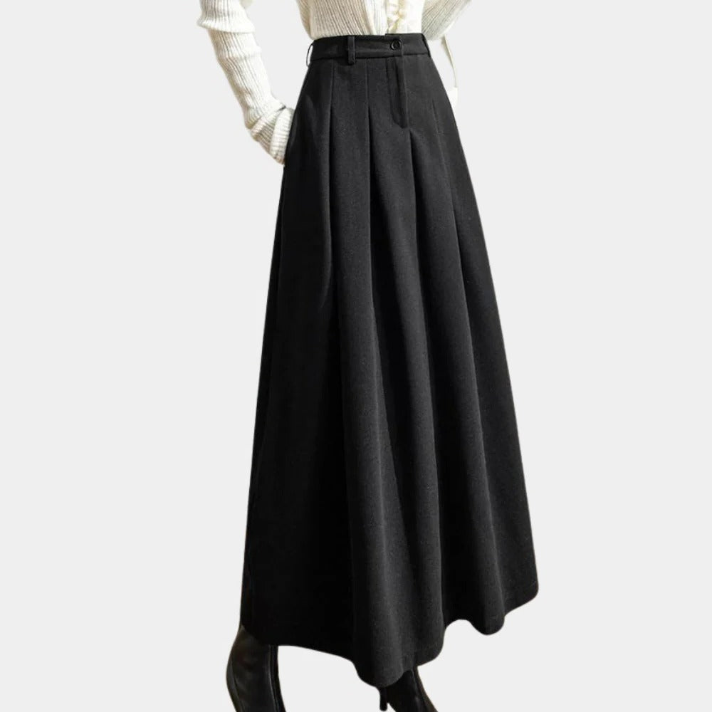Chic Classic Women's Skirt for Every Occasion
