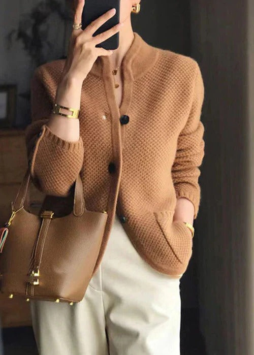 Essential Evening Wrap: Your Go-To Layer for Comfort