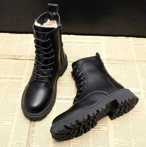 Classic Leather Boots for Winter Adventures