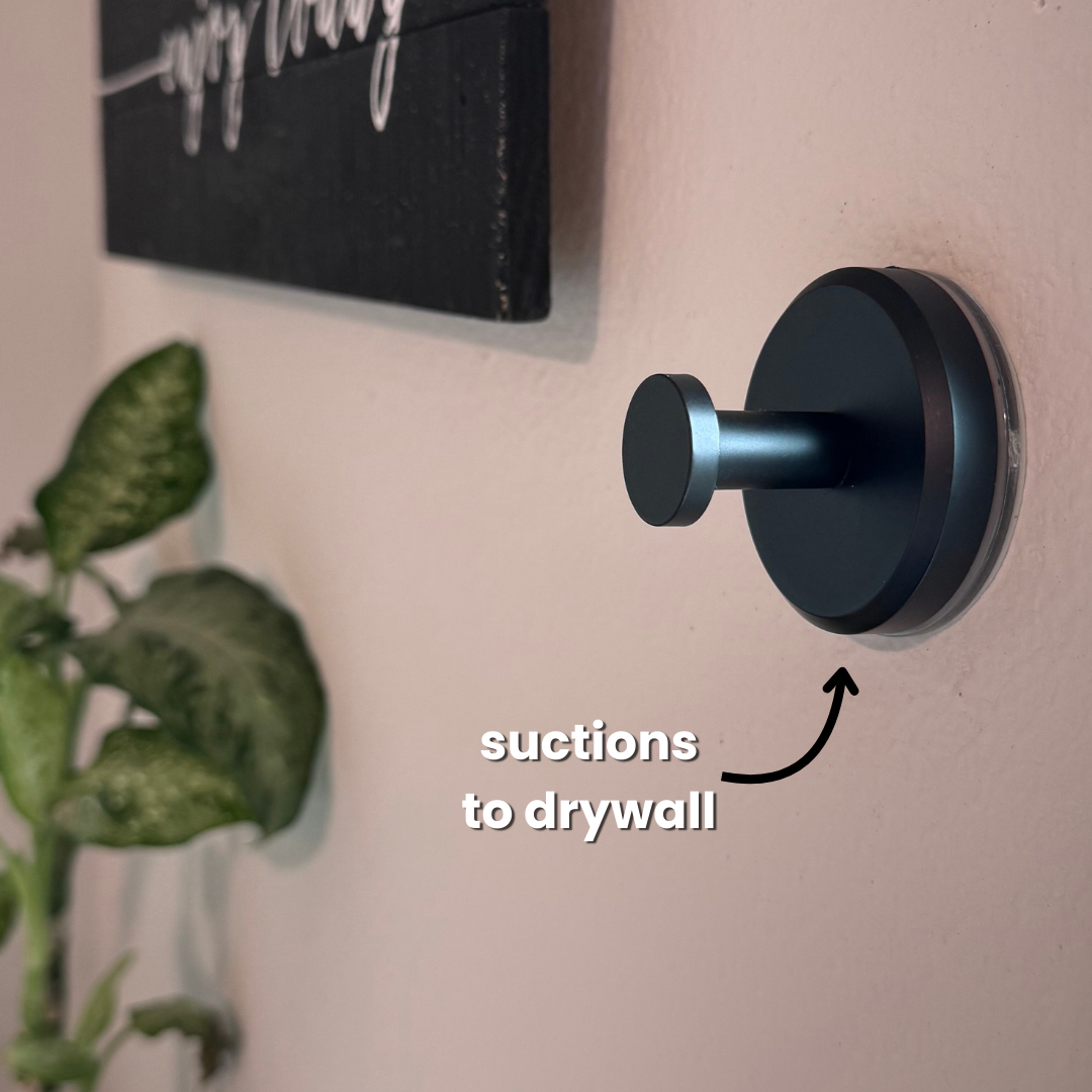 Effortless Suction Hooks for Instant Organization