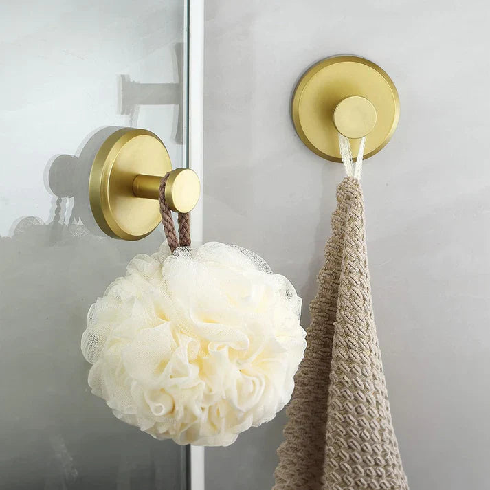 Effortless Suction Hooks for Instant Organization
