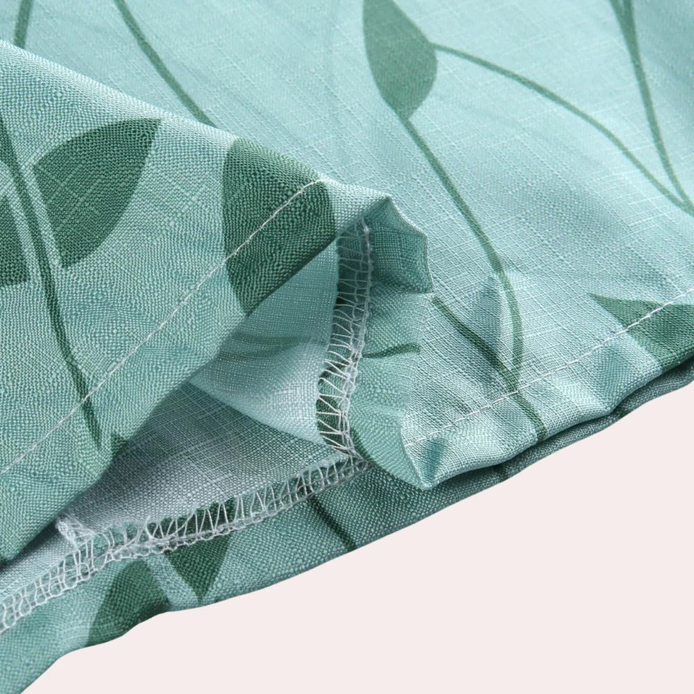 Effortless Elegance: Women's Versatile Dress