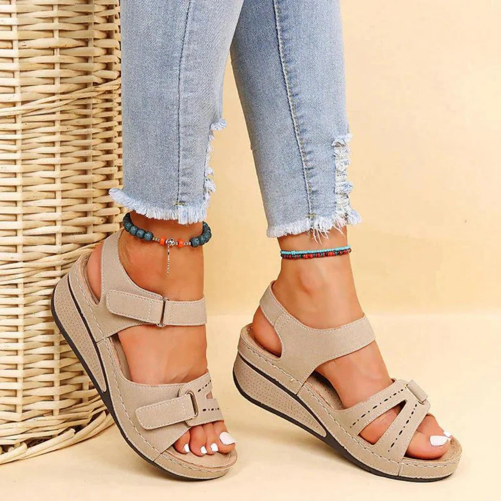 Ergonomic Summer Sandals | Stylish Support for Every Step