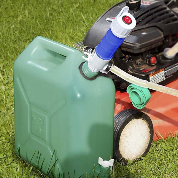 Portable Battery-Operated Liquid Transfer Pump for Easy Filling