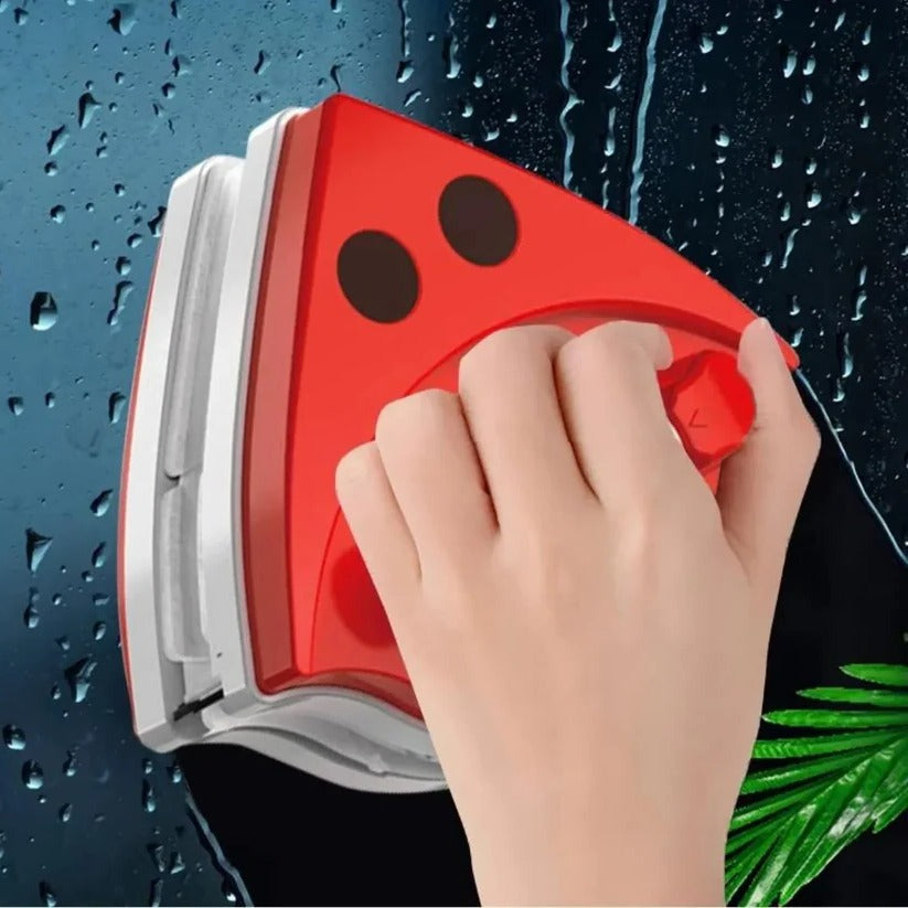 MagnetiClean Dual-Action Window Washing Tool