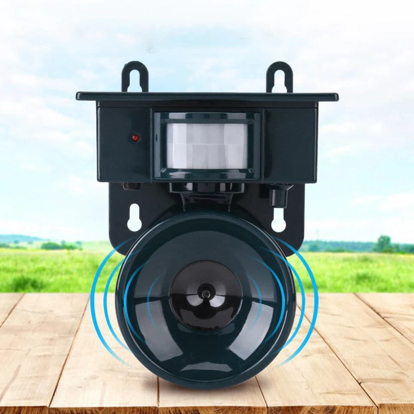 Eco-Friendly Motion-Activated Bird Repeller for Outdoor Spaces