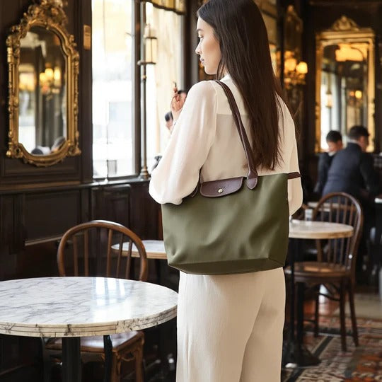 Stylish Multi-Functional Tote Bag for Everyday Use