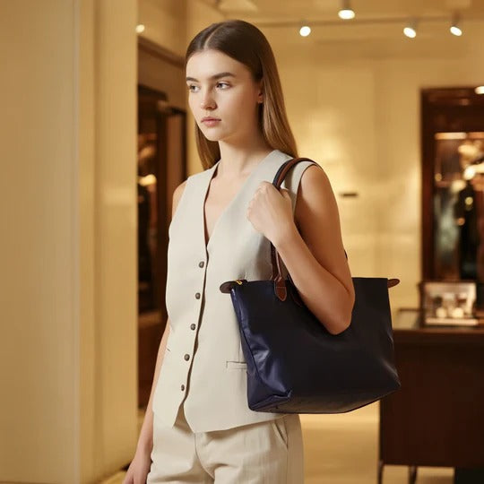 Stylish Multi-Functional Tote Bag for Everyday Use