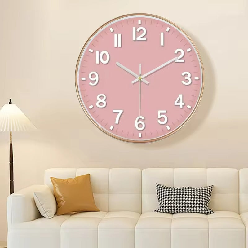 Stylish Round Quartz Clock for Effortless Timekeeping