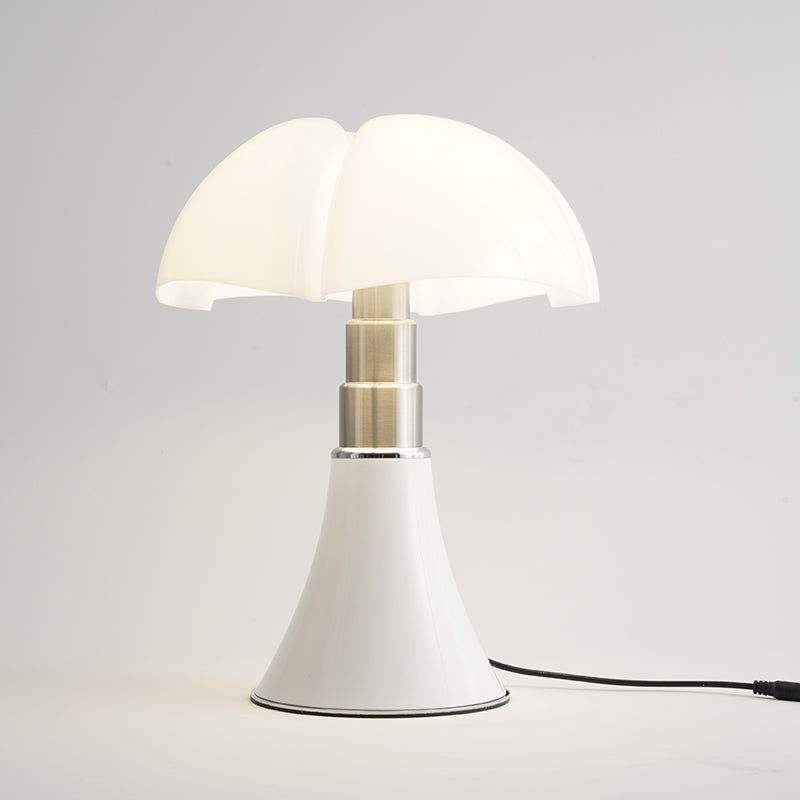 Retro Design LED Desk Lamp